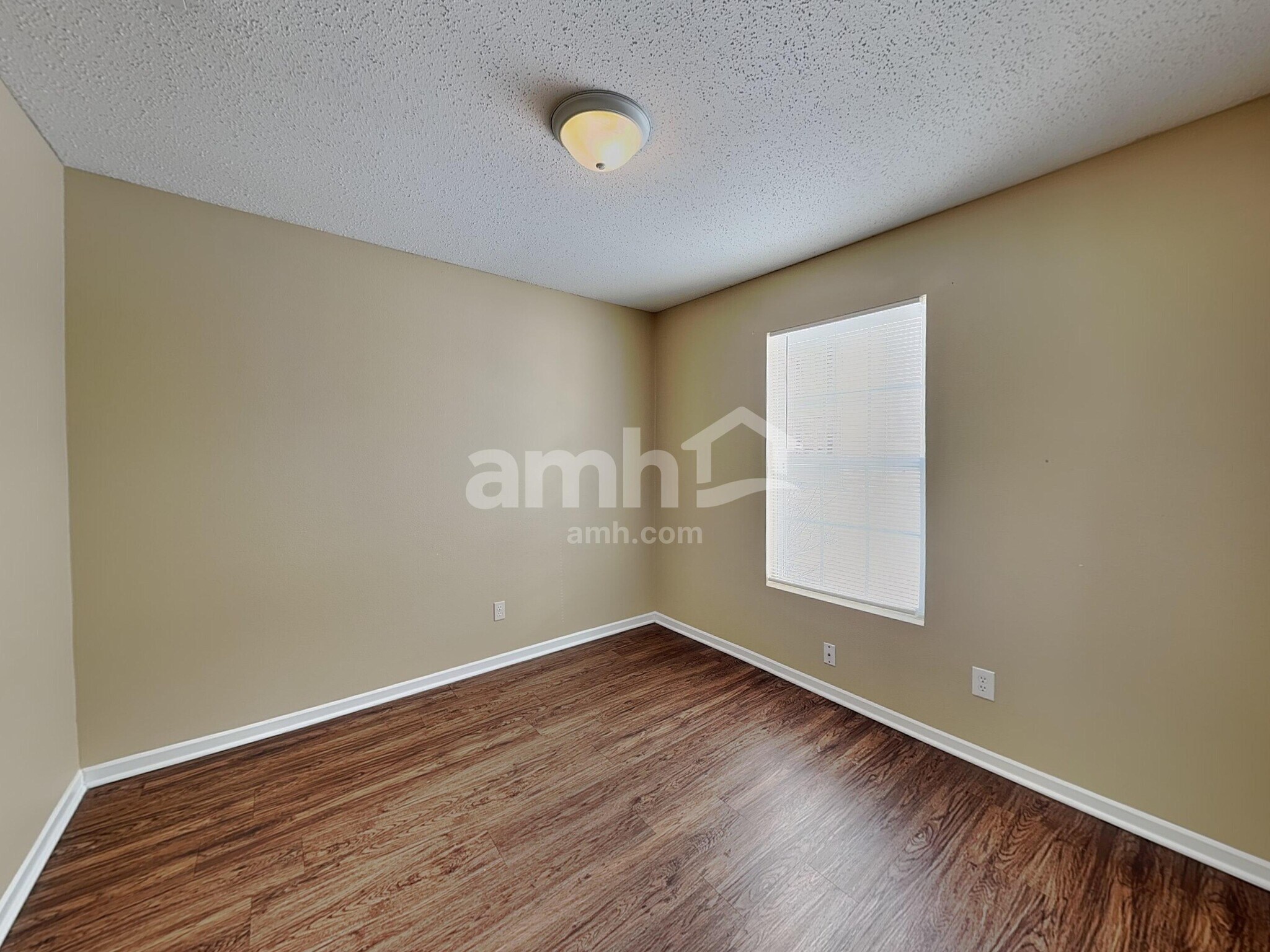 Building Photo - 6847 Tadpole Ct