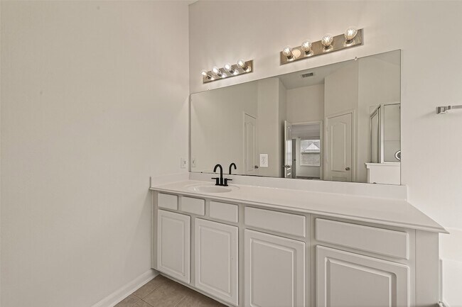 Building Photo - 9202 Sorrell Hollow Ln