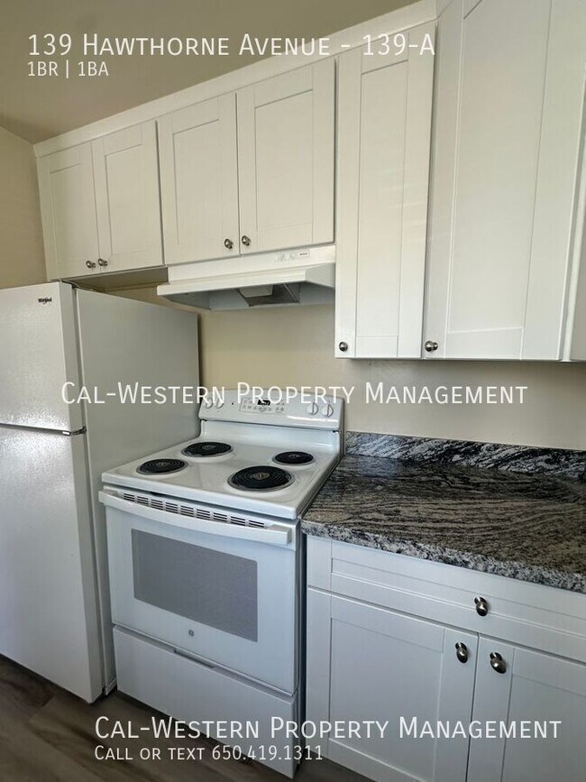 Building Photo - 139 Hawthorne Ave