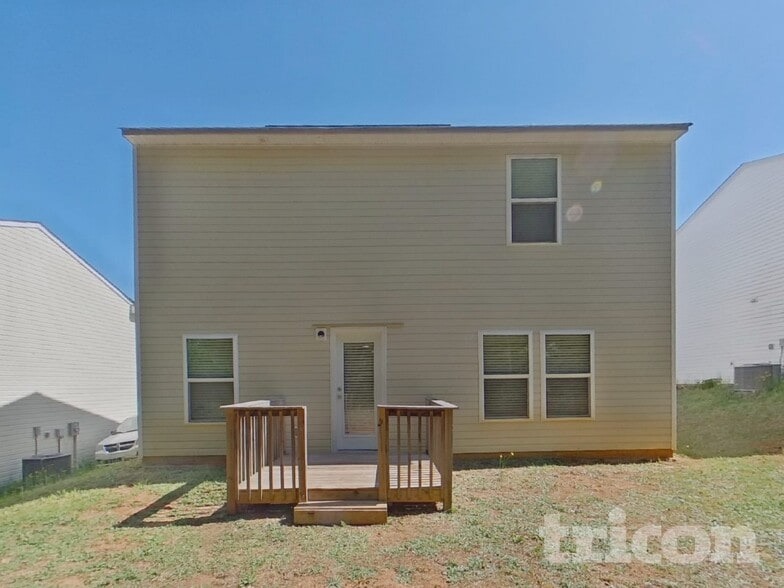 Building Photo - 318 Cedar Ridge