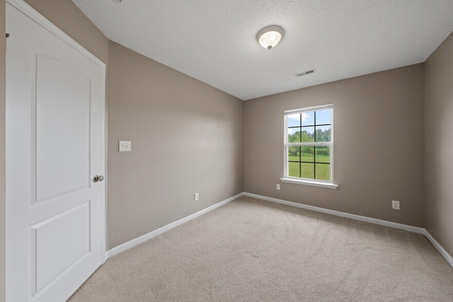 Building Photo - 409 Summer Cove Cir NW