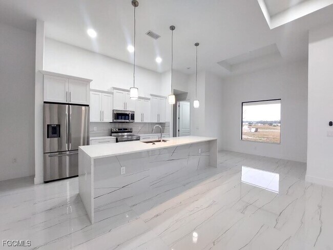 Primary Photo - 4011 NW 38th Ln