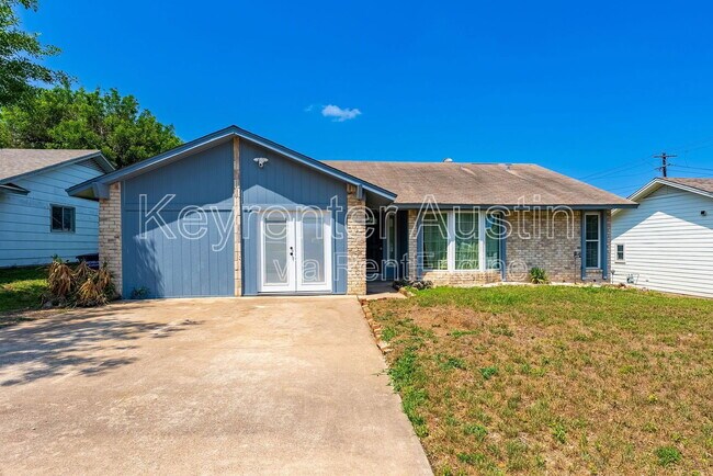 Primary Photo - 902 Speer Ln