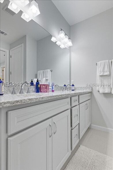 Building Photo - 215 Tropics Ave