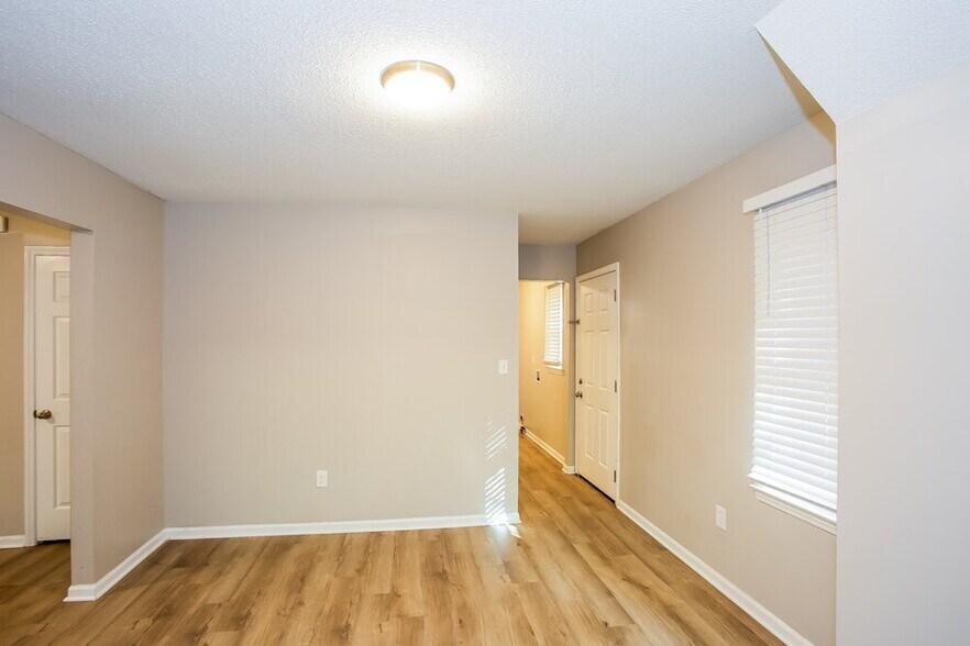 Building Photo - 11621 Shandon Cir