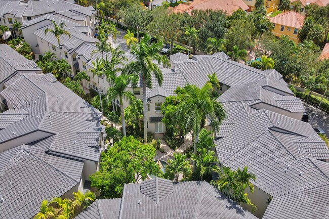 Building Photo - 1900 Oceanwalk Ln