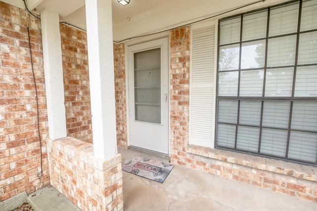 Building Photo - 1056 Cottonwood Trail