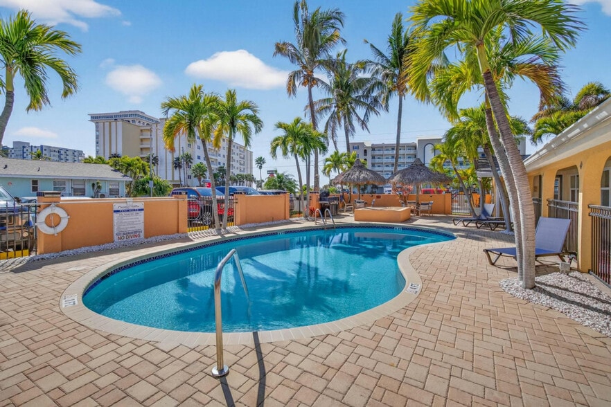 Building Photo - 17505 Gulf Blvd