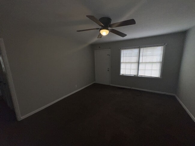 Building Photo - 1117 Steve Mar Dr