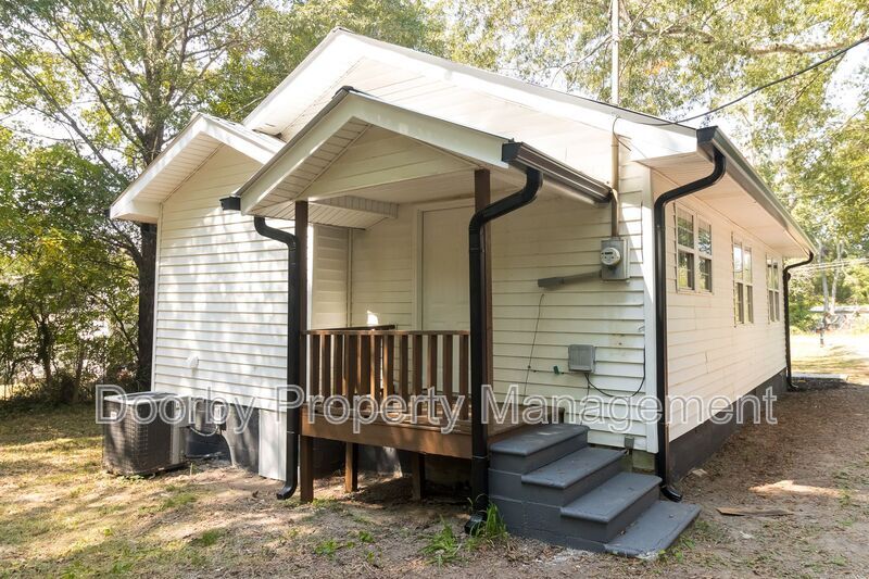 Building Photo - 517 LaFayette Rd