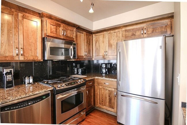 Building Photo - {803 #604} Churchill Condo Located on the ...