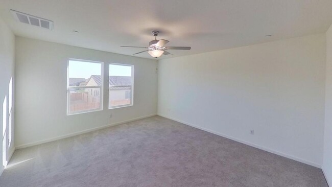 Building Photo - 710 Jessie Dr