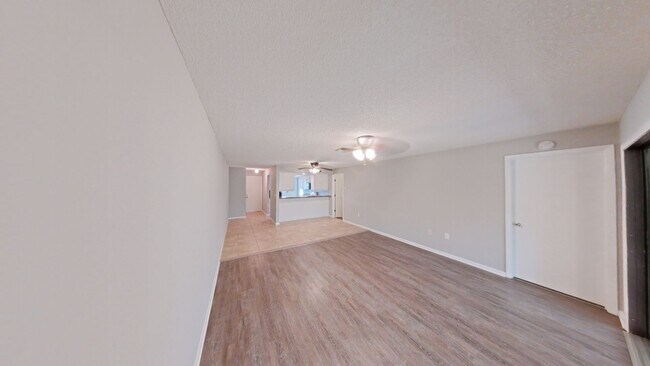 Building Photo - Charming 2 Bed, 2 Bath Rental with Garage ...