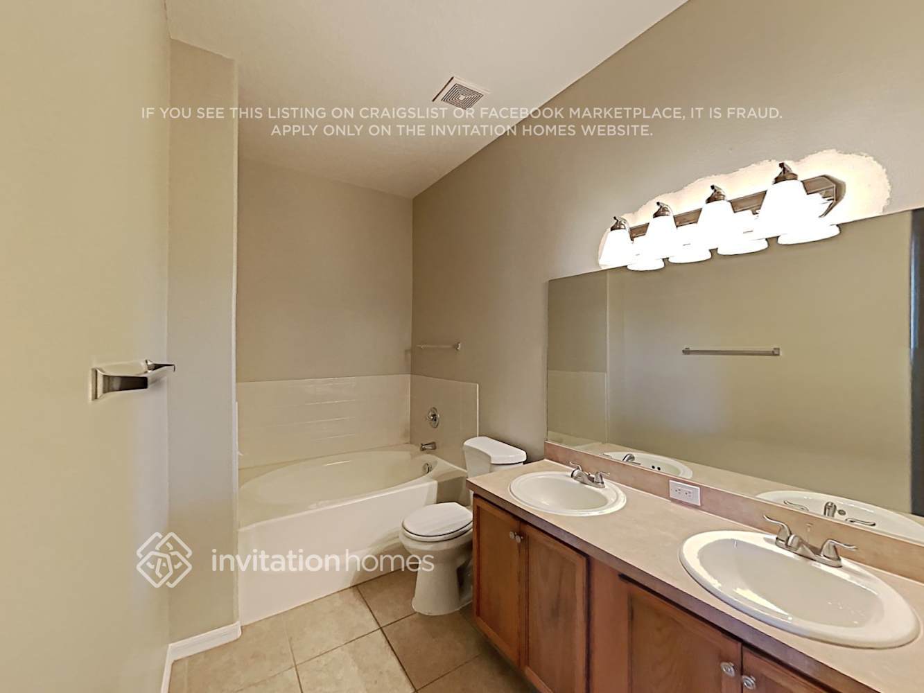 Building Photo - 6606 Colonial Lake Dr