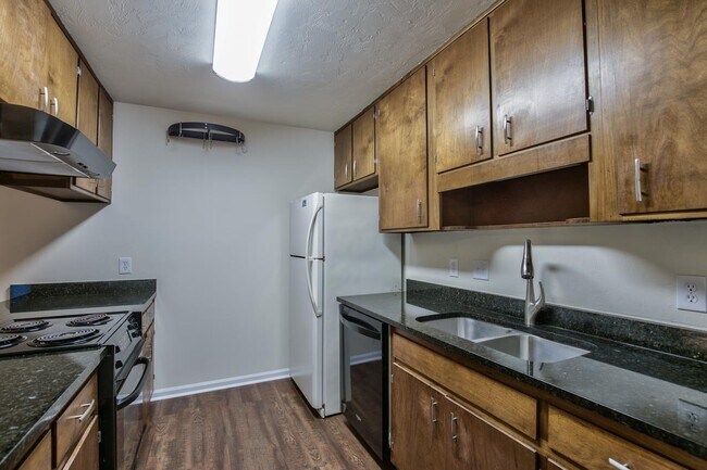 Building Photo - 1219 Crestview Ave