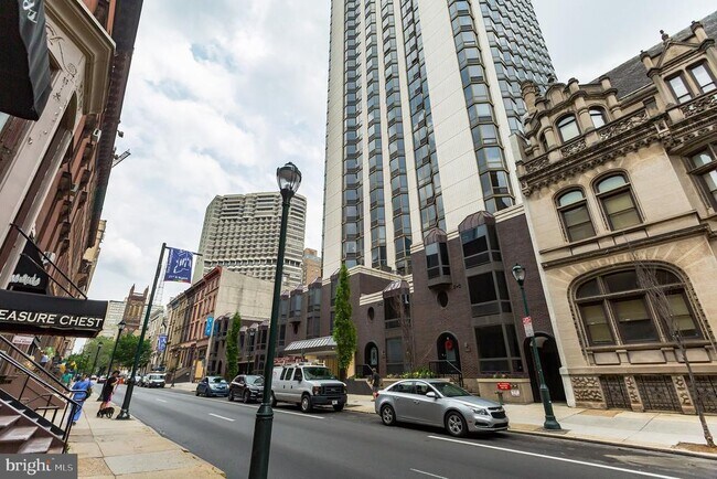 Building Photo - 2018 Walnut St