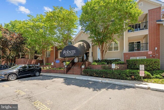 Building Photo - 3307 Wyndham Cir