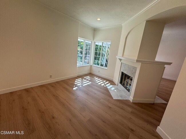 Building Photo - 834 Sunstone St