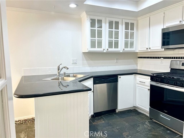 Building Photo - 27521 Nivelada