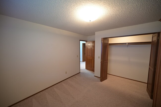 Building Photo - 2+ bed 2 bath condo in Sunland, Sequim