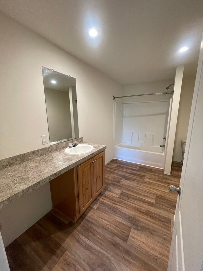 Building Photo - Home with a View! *MOVE IN SPECIAL*