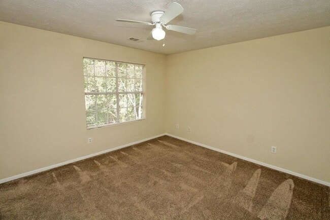 Building Photo - 210 Arborfield Way