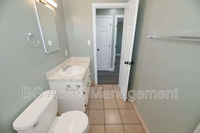 Building Photo - 1610 Sanford Ave