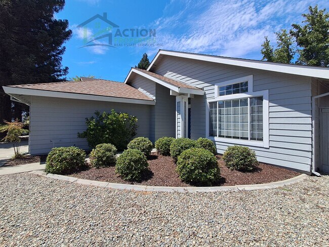 Building Photo - 3835 Hunters Glen Pl