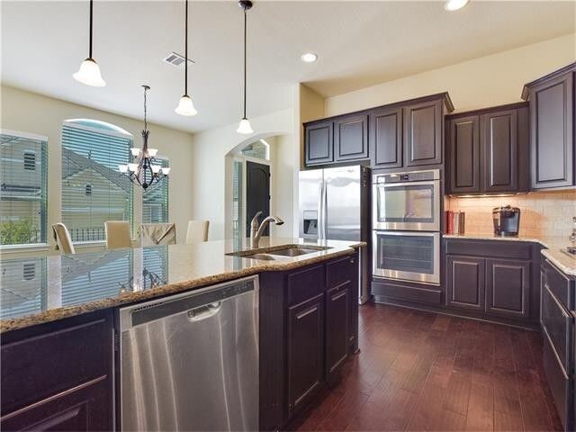 Building Photo - 106 Evolutions Path