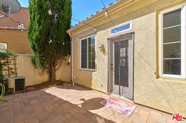 Building Photo - 11478 Ghiberti Way