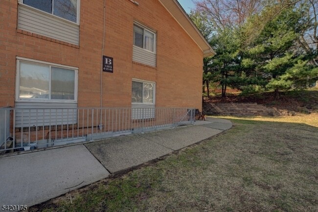 Building Photo - 2350 NJ-10