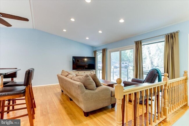 Building Photo - 2509 Fauquier Ln