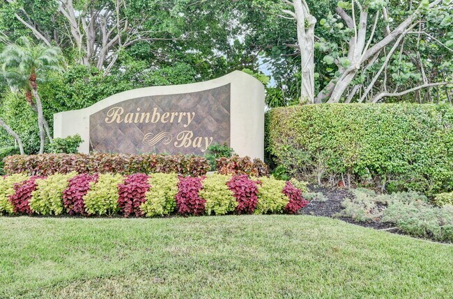 Building Photo - 2925 Riviera Dr