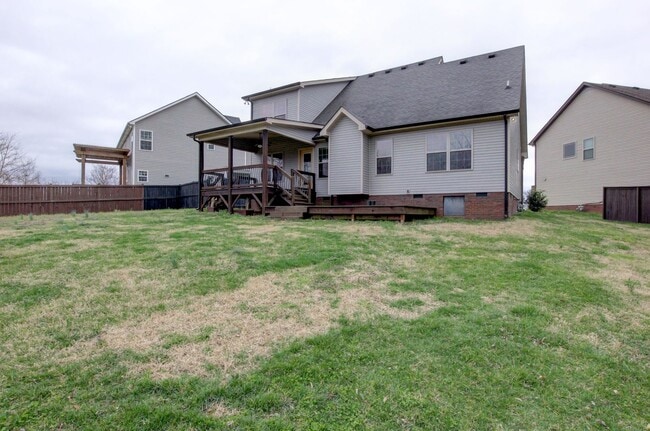 Building Photo - Executive Home on Cul de sac off exit 8.  Hurry.