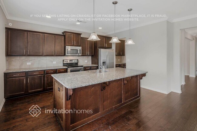 Building Photo - 10225 Snowbell Ct