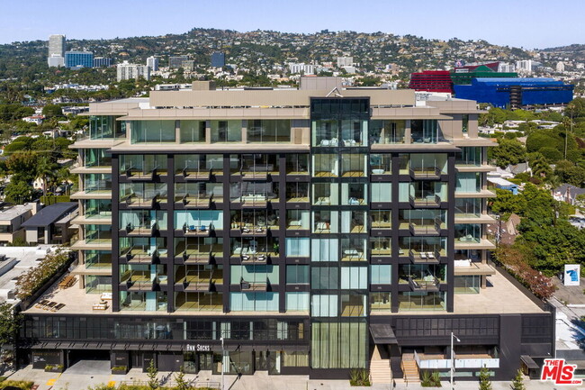 Building Photo - 8899 Beverly Blvd