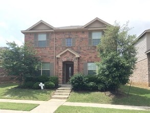 Building Photo - 9108 Spurs Trail