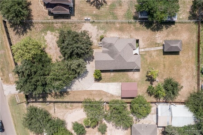 Building Photo - 22 TX-107