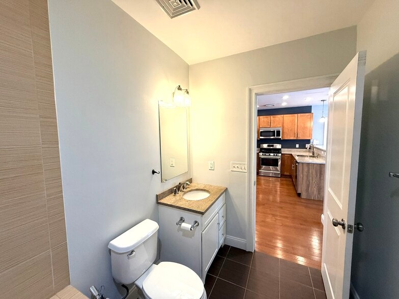 Building Photo - 4 Woodworth St