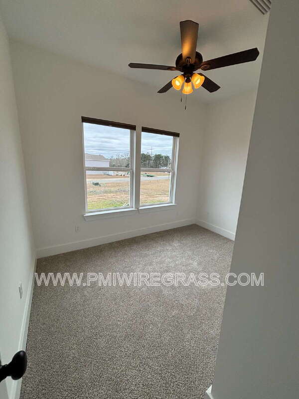 Building Photo - 106 Jennie Dr