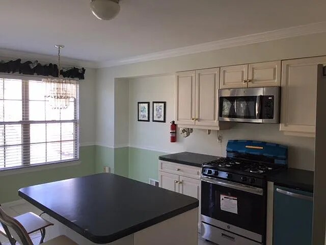 Kitchen view - 137 Salem Rd