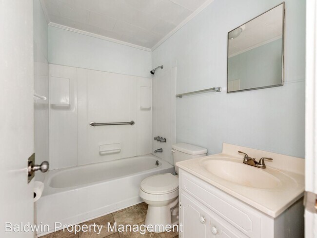 Building Photo - 1 br, 1 bath House - 464 SPRING ST NW