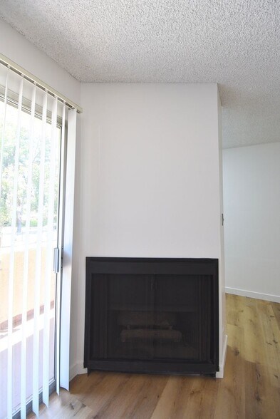 Building Photo - 12245 Chandler Blvd