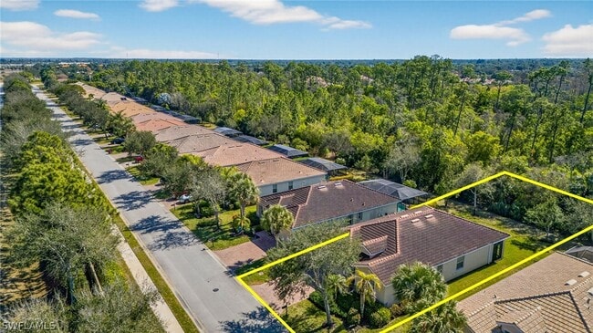 Building Photo - 10464 Yorkstone Dr