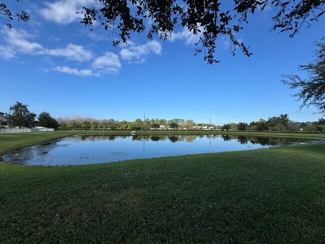 Building Photo - $300 off of a month of rent!! Experience the Epitome of Lakeside Luxury Living — For Rent in Narc...