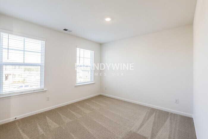 Building Photo - 508 Almere Dr