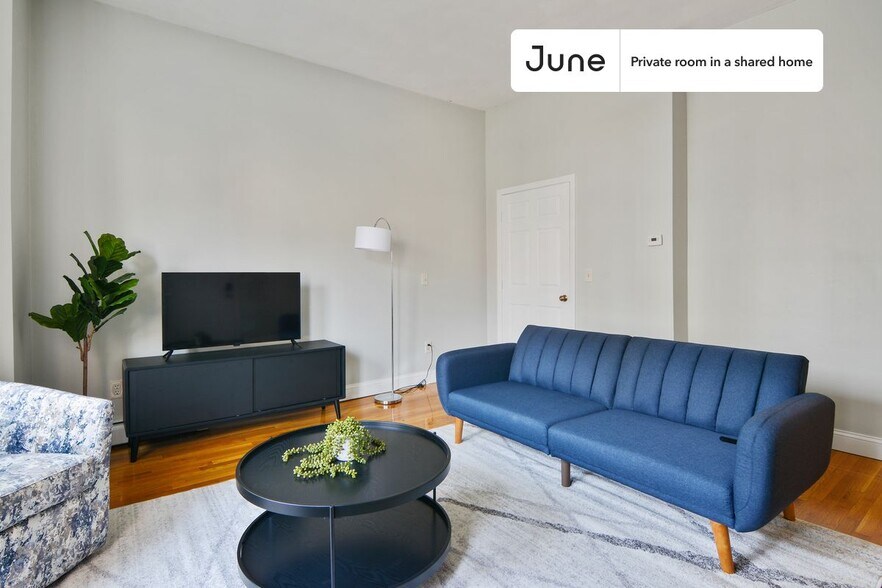 Building Photo - Room in Shared 4 bed/2 bath home in Allston