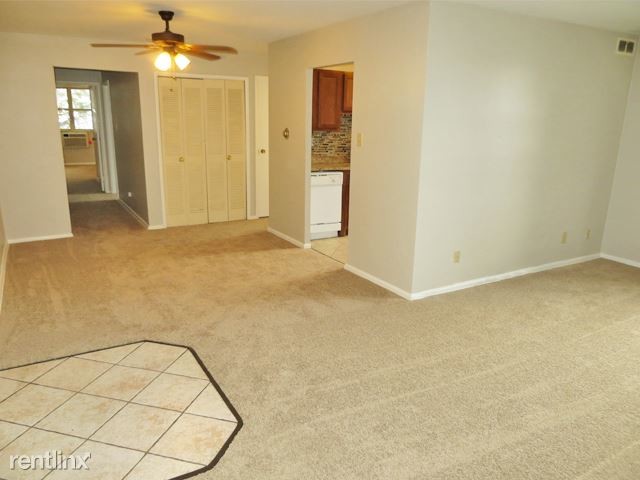 Building Photo - 103 McKnight Cir