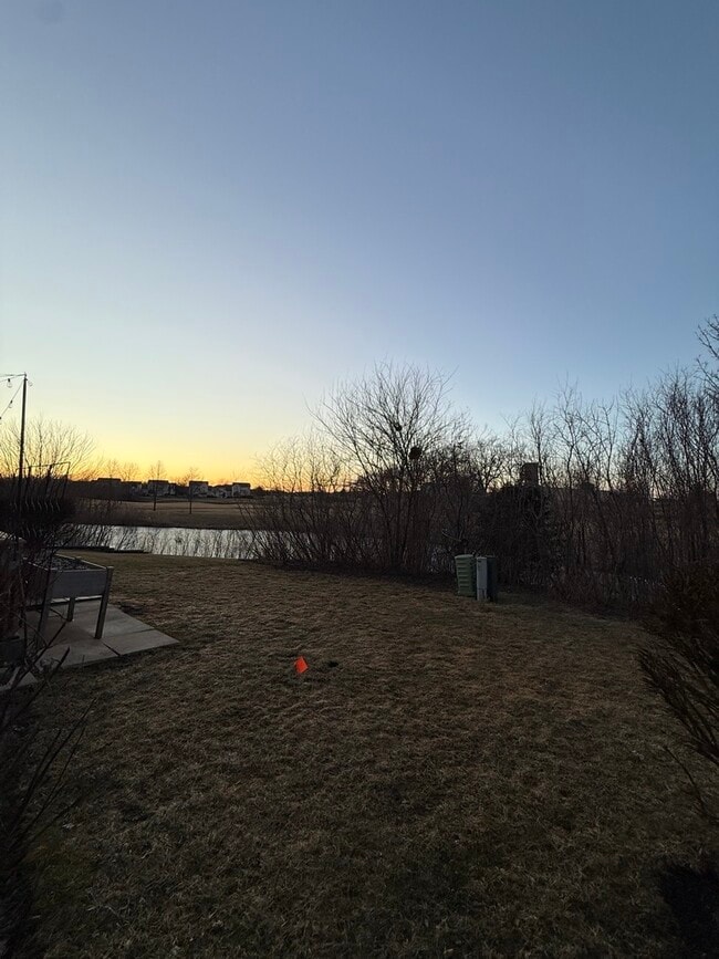 Building Photo - 16212 Golf View Dr