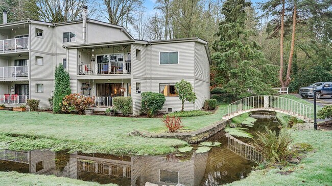 Building Photo - 13073 15th Ave NE